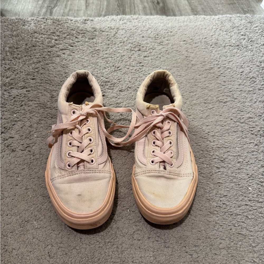 Women's Pink Sneakers